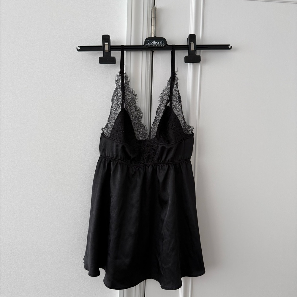 2000s Victoria Secret Silky Lace Tank